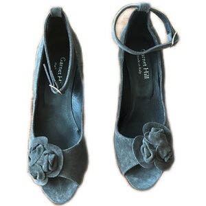 Garnet Hill Suede Wedge Open Toe Grey Shoes